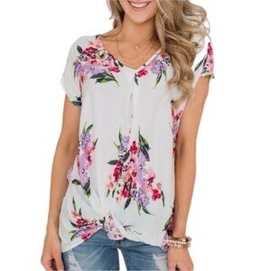 Ivory Floral Twist Front Short‎ Sleeve Top M